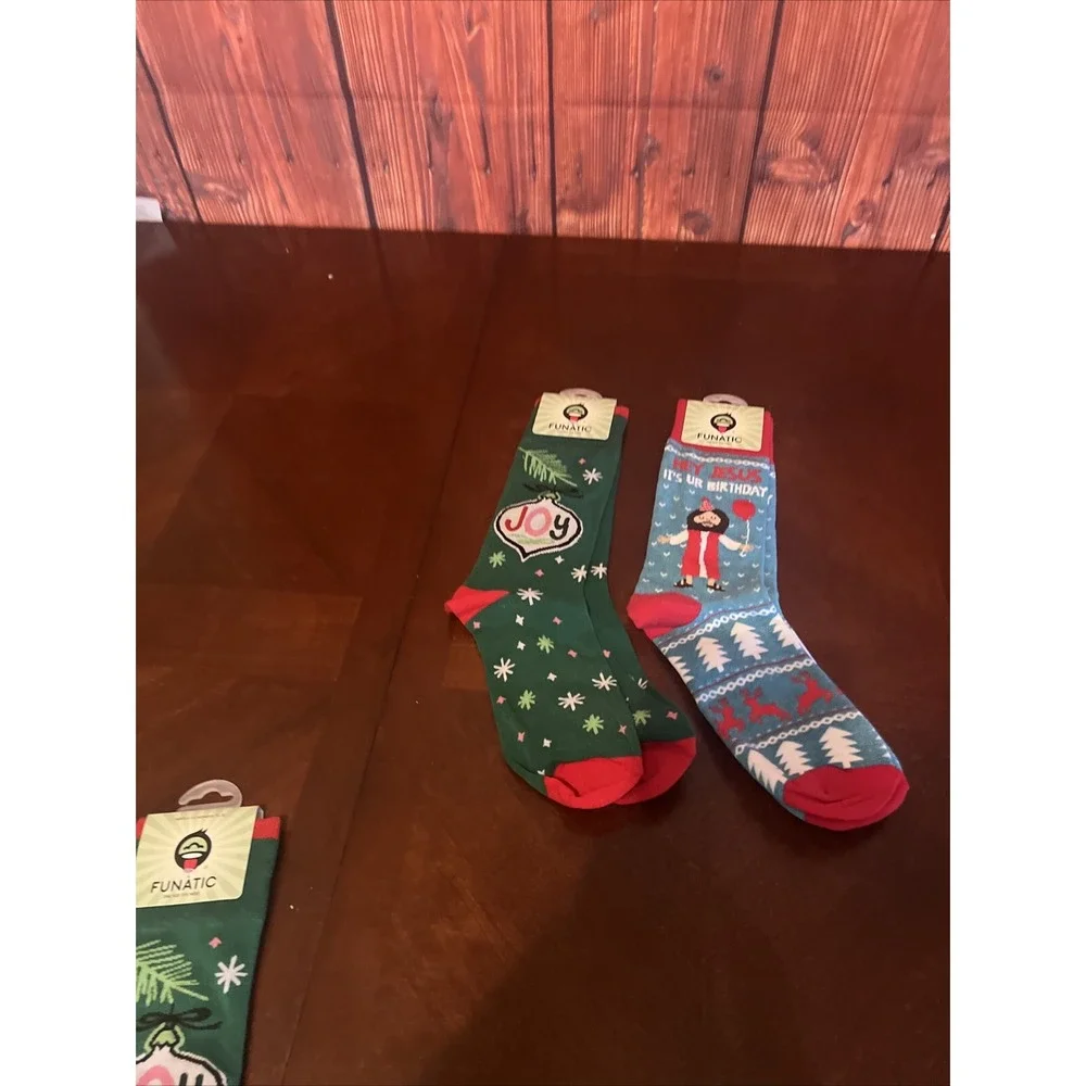 2 Pairs Women‎ /Men Christmas Holiday Socks Joy Hey Jesus It's Your Birthday